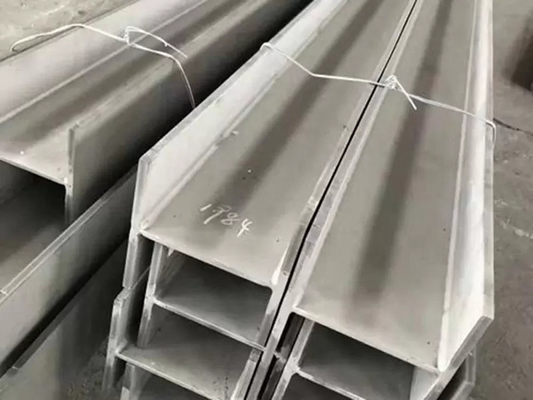 O ângulo de aço inoxidável escovado laminado 310S Ss dobra o ferro